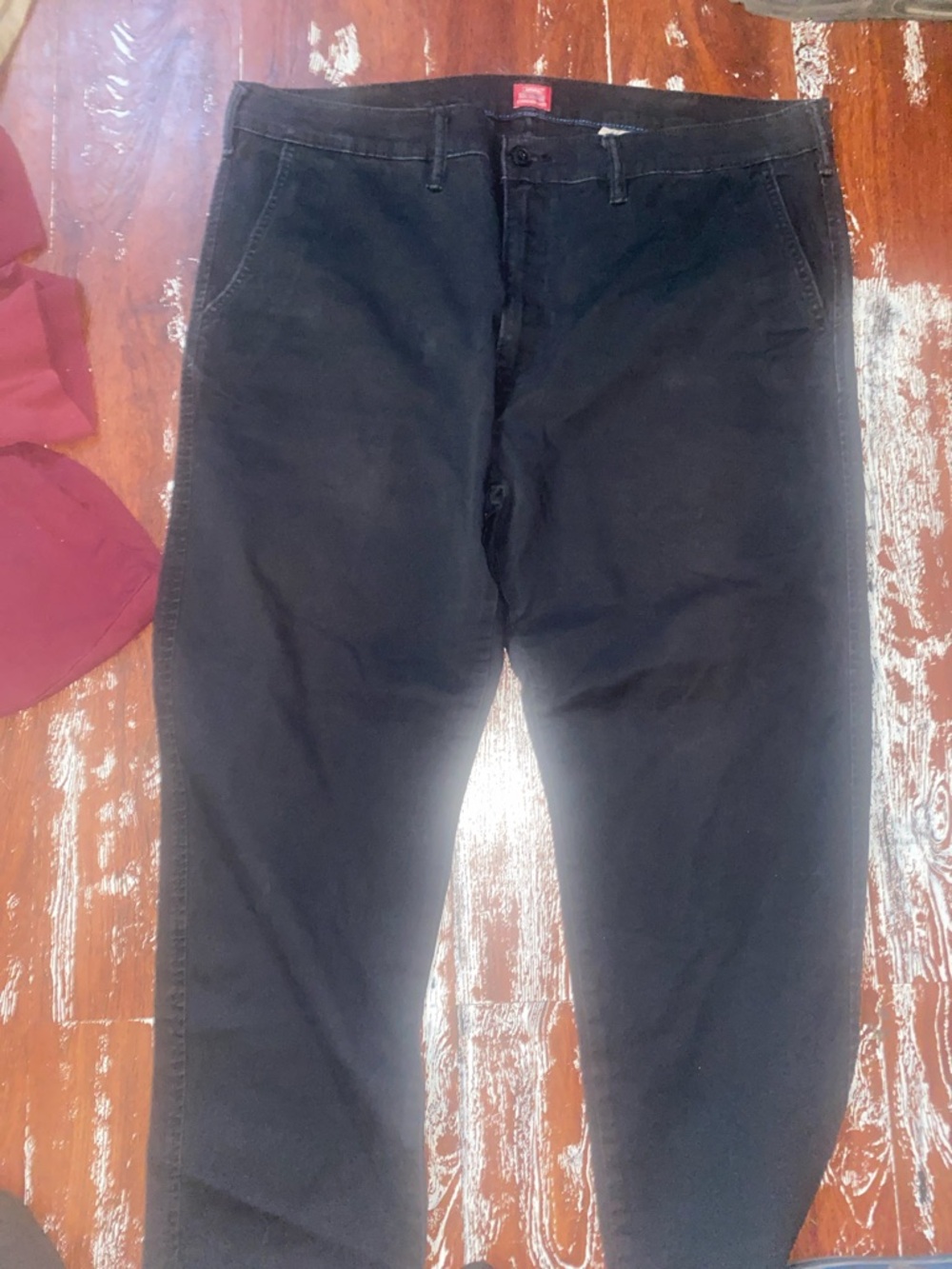 Levi's Black Men's Chinos - Straight Leg